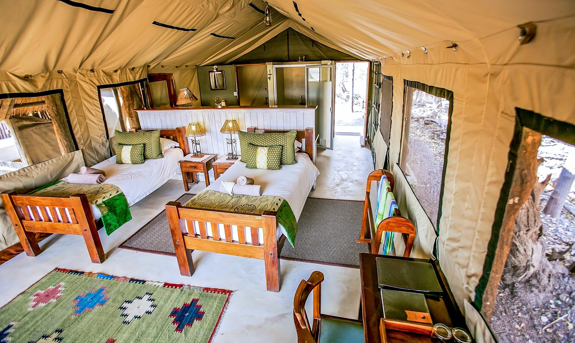 Отель The Hide Safari Camp Dete Экстерьер фото